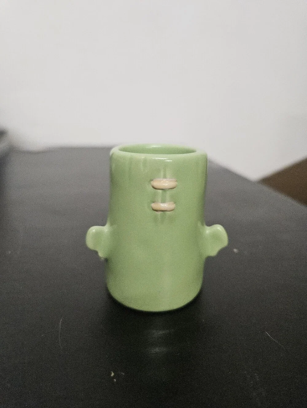 Tiki Farm Sam's Dinky Noggin Purple Shrunken Head Shotglass by Sam Gambino 2005